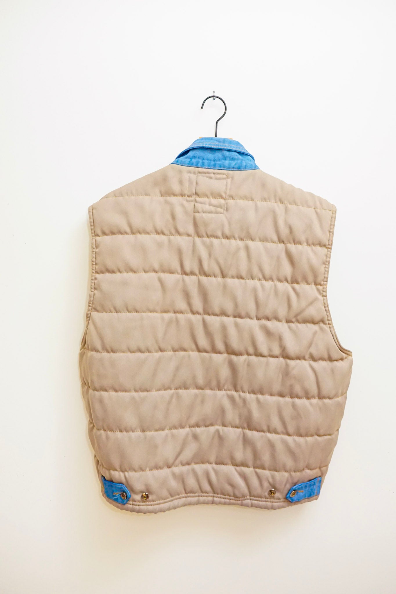 Sky blue dyed denim & beige quilted vest L