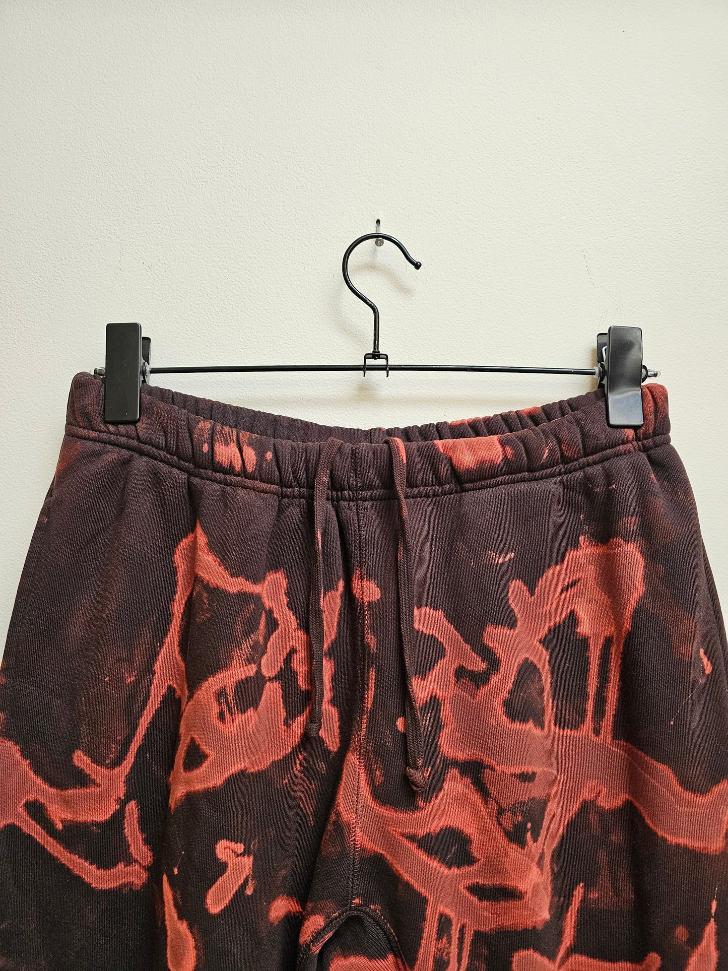 Cinnamon acid wash sweatpant