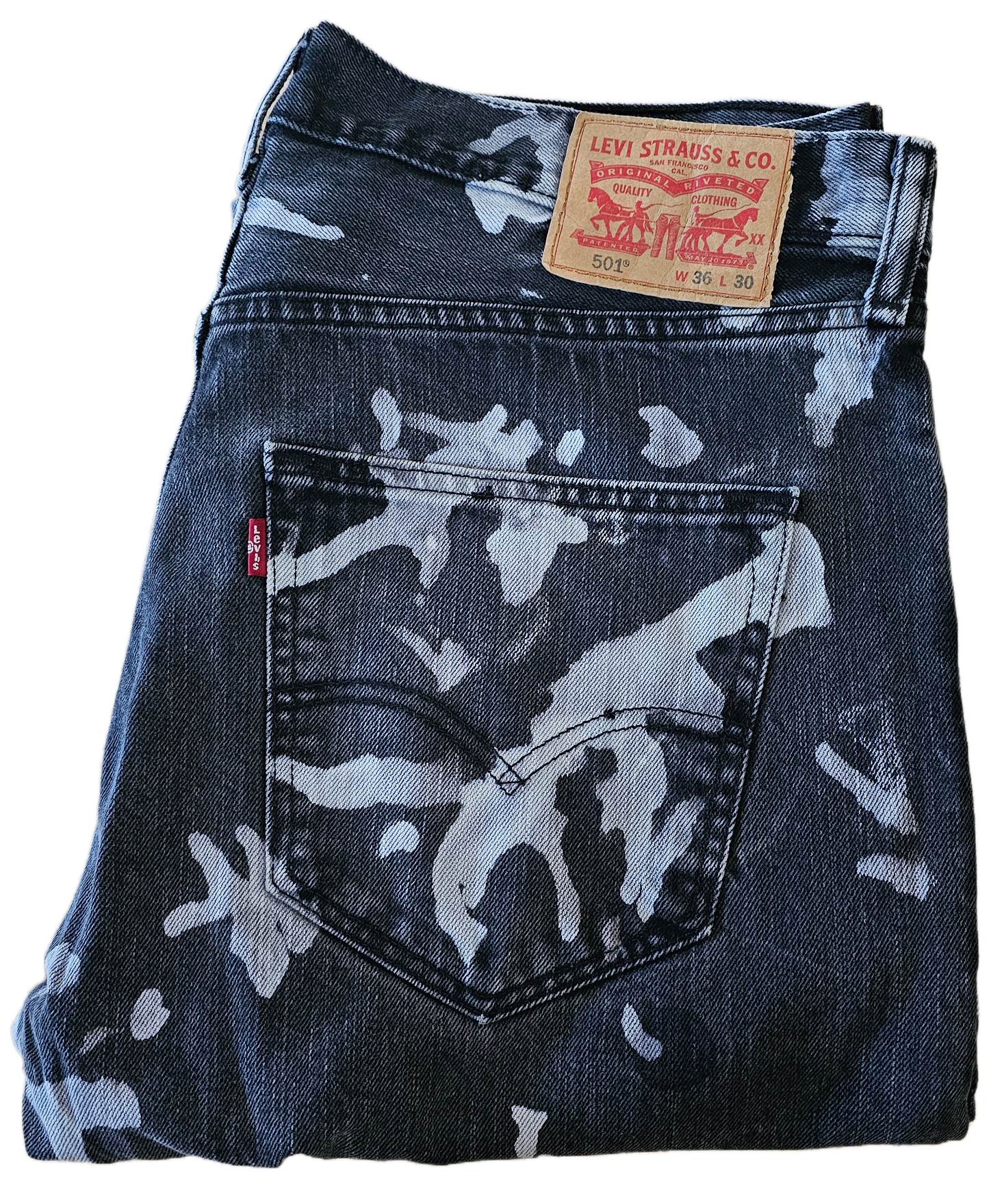 Black acid wash Levi’s Denim- 501 36x30