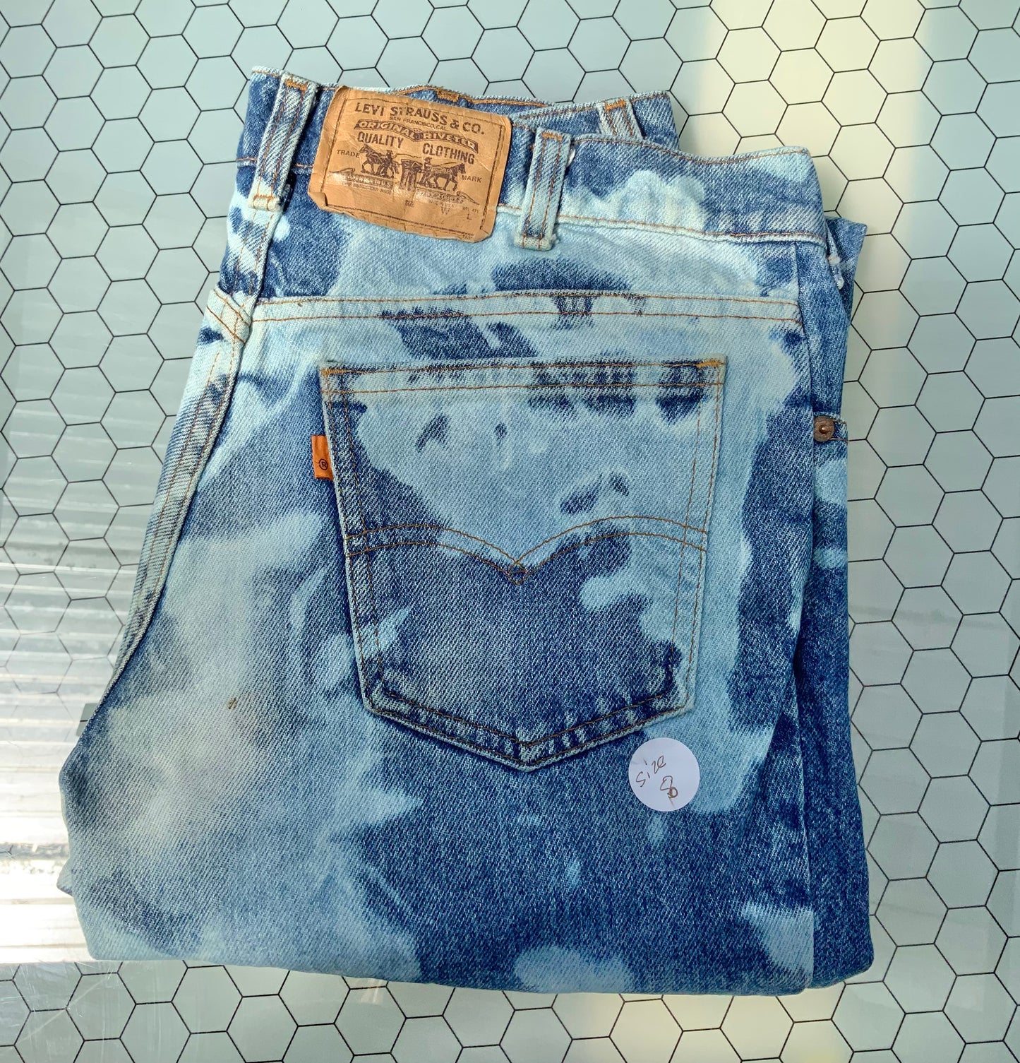Blue Acid wash Levi’s Denim- 505 32x30 - size 8