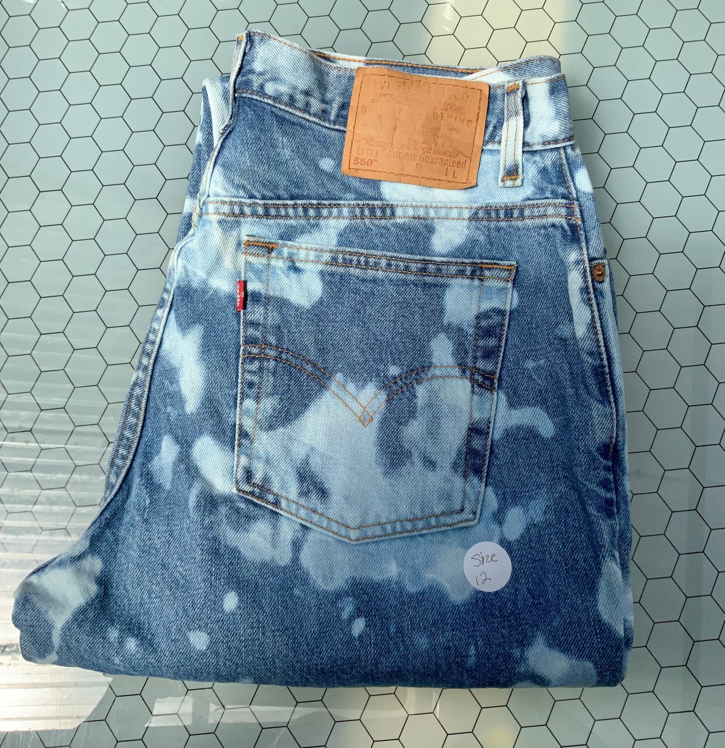 Blue Acid wash Levi’s Denim- 550 34x30- size 12