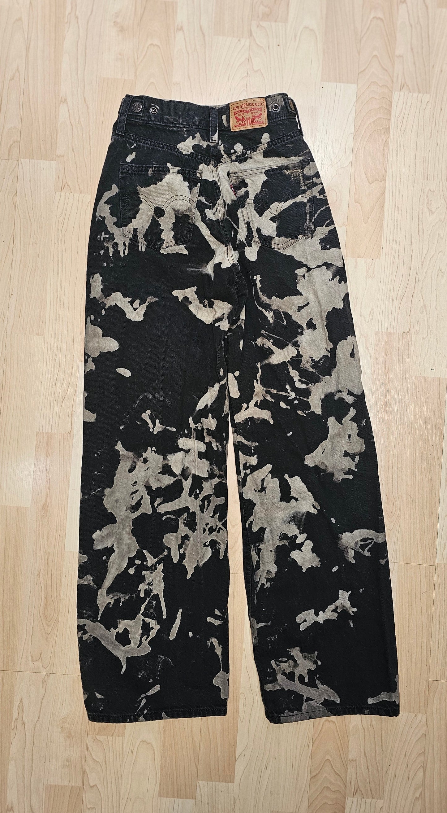 Reworked acid wash Levis cinch baggy jeans