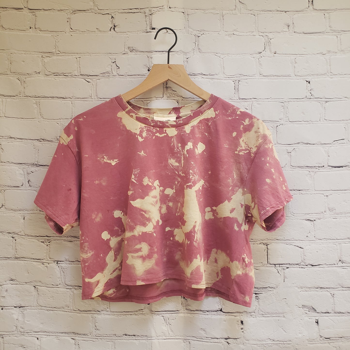 Berry cropped tee